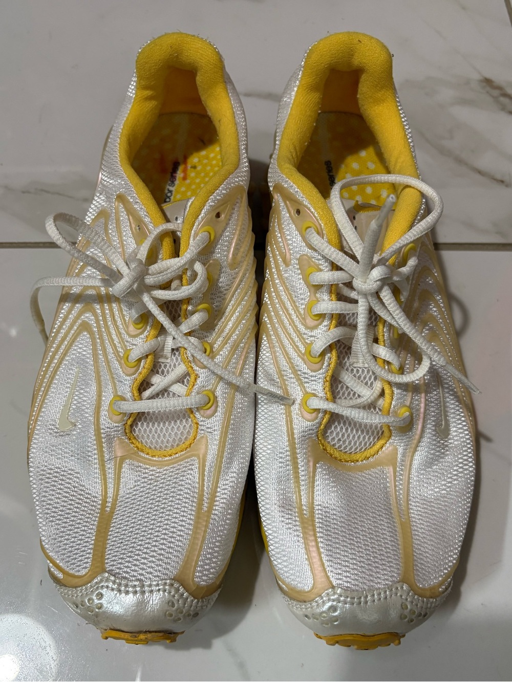 Nike White & Yellow Vapor Series Zoom Air Sneakers
